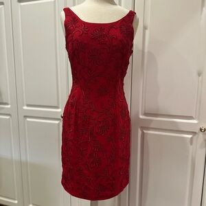 THE PERFECT CHRISTMAS DRESS! Carmen Marc Volvo